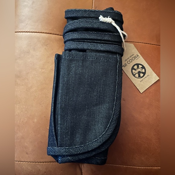 Mi Cocina UBI-IND Children’s Apron - Picture 3 of 5